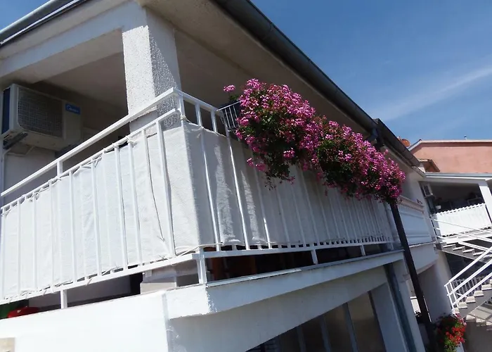 Apartment Lana