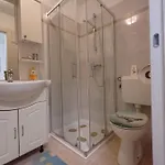 Lana דירה *