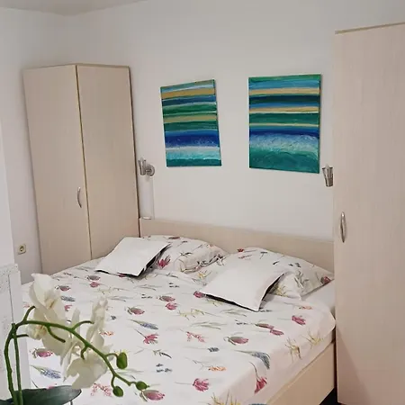 Apartman Lana Póla