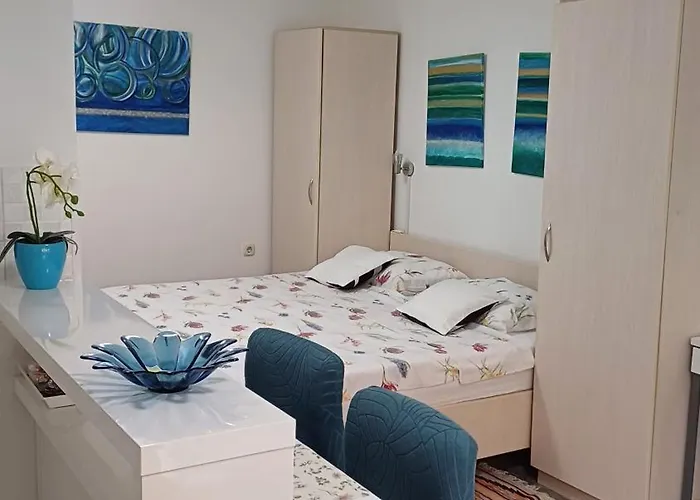 Lana Appartement Pula
